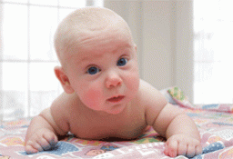 El bebé de dos meses